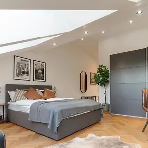  Apartment King Bed Netflix Central&near Metro, 109 Österreich